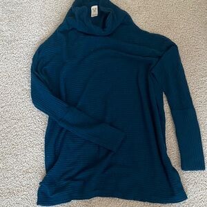 We the free new  light dark blue Sweater XS/S fit like small or medium